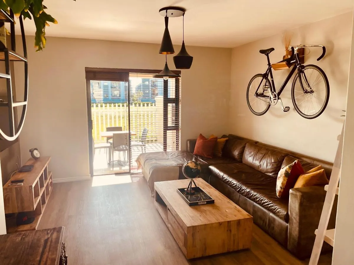 Mo'S Explorer Cape Town Vacation Apartment