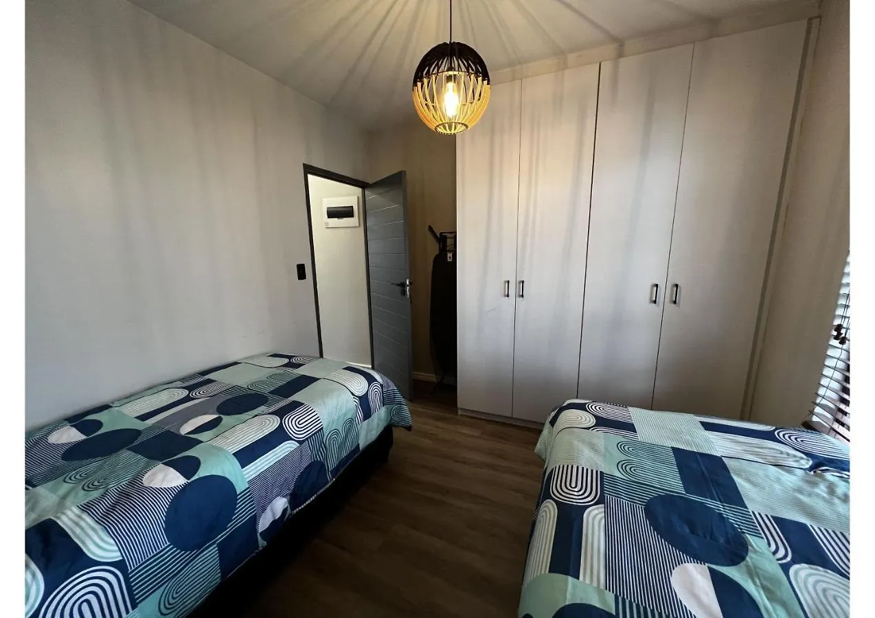 Mo'S Explorer Cape Town Vacation Apartment