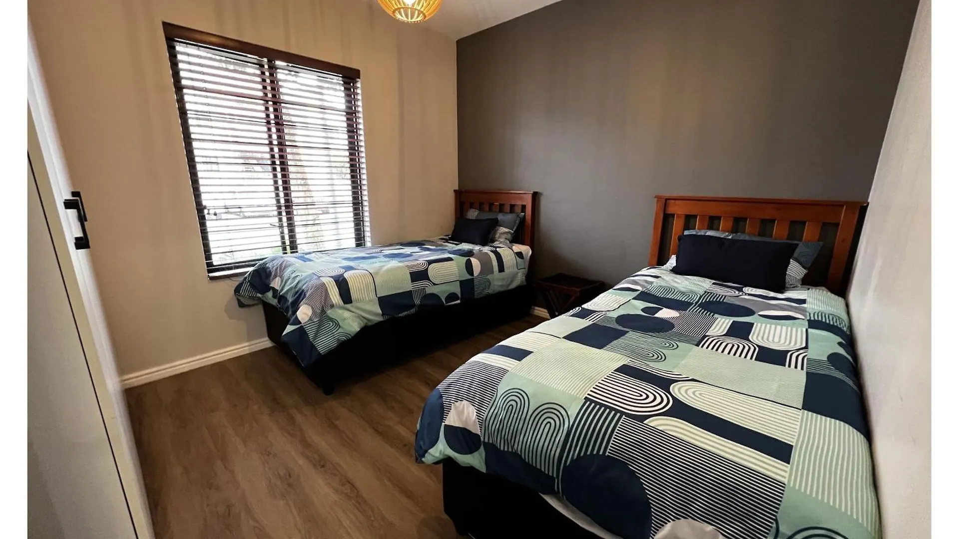 Mo'S Explorer Cape Town Vacation Apartment